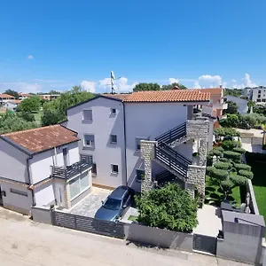  Apartment Denis Kroatien